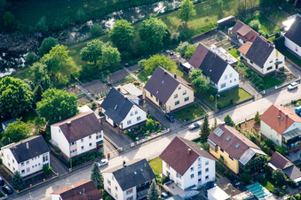 Image drone de Elsässerstr à Kandel dans le département Rhénanie-Palatinat, Allemagne