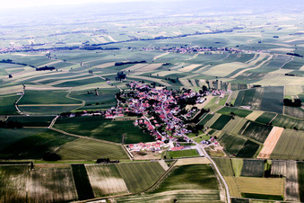 Wintzenbach dans le département Bas Rhin, France depuis l'avion
