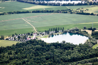 Vue oblique de Leutenheim dans le département Bas Rhin, France
