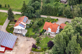 Photographie aérienne de Weberhof, moulin à laver à Billigheim-Ingenheim dans le département Rhénanie-Palatinat, Allemagne