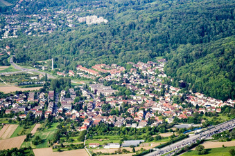 Vue aérienne de Du sud à le quartier Wolfartsweier in Karlsruhe dans le département Bade-Wurtemberg, Allemagne