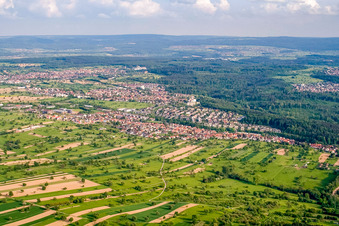 Vue aérienne de Du nord à le quartier Busenbach in Waldbronn dans le département Bade-Wurtemberg, Allemagne