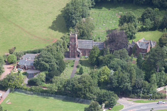 Vue d'oiseau de Totnes dans le département Angleterre, Grande Bretagne