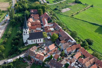 Vue aérienne de Saint Denys à Hinterstädl à Jockgrim dans le département Rhénanie-Palatinat, Allemagne