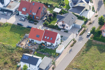 Vue aérienne de Rue Albert Schweitzer à Rheinzabern dans le département Rhénanie-Palatinat, Allemagne