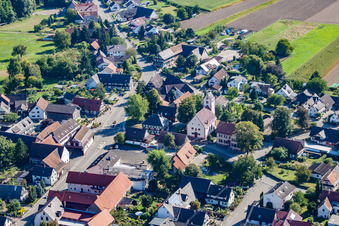 Vue aérienne de Administration locale à le quartier Bodersweier in Kehl dans le département Bade-Wurtemberg, Allemagne