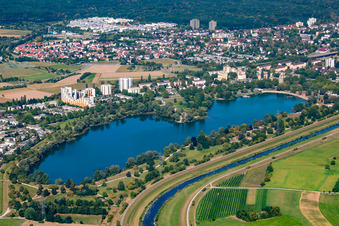 Vue aérienne de Gifizsee à le quartier Uffhofen in Offenburg dans le département Bade-Wurtemberg, Allemagne