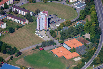 Vue aérienne de Burdastrasse à le quartier Uffhofen in Offenburg dans le département Bade-Wurtemberg, Allemagne