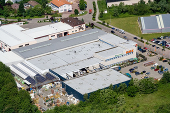 Vue aérienne de OBI à le quartier Minderslachen in Kandel dans le département Rhénanie-Palatinat, Allemagne