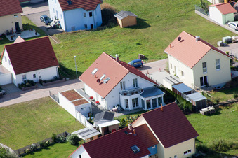 Nouvelle zone de développement Im Unterfeld à le quartier Schaidt in Wörth am Rhein dans le département Rhénanie-Palatinat, Allemagne depuis l'avion
