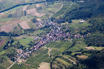 Rott dans le département Bas Rhin, France d'un drone