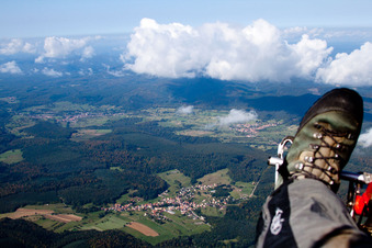 Vue aérienne de Et Lembach à Climbach dans le département Bas Rhin, France