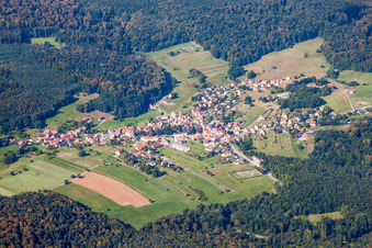 Vue aérienne de Climbach dans le département Bas Rhin, France