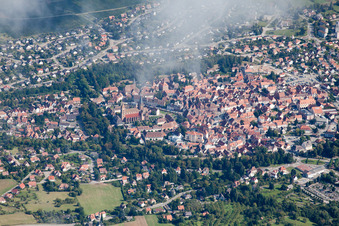 Vue oblique de Du sud à Wissembourg dans le département Bas Rhin, France