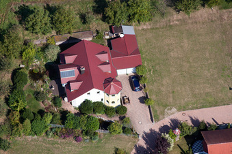 Au four à Freckenfeld dans le département Rhénanie-Palatinat, Allemagne vue d'en haut