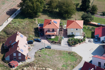 Sur la haute piste à Kandel dans le département Rhénanie-Palatinat, Allemagne d'en haut