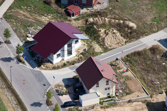 Sur la haute piste à Kandel dans le département Rhénanie-Palatinat, Allemagne vue d'en haut