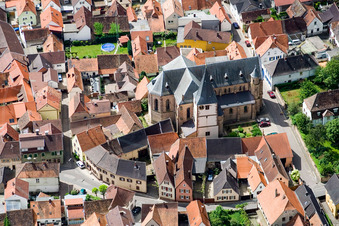 Photographie aérienne de Vue des rues et des maisons dans les quartiers résidentiels à le quartier Arzheim in Landau in der Pfalz dans le département Rhénanie-Palatinat, Allemagne