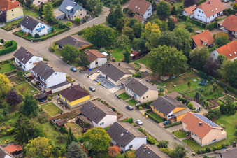 Vue aérienne de Dans le jardin du moulin depuis le nord-ouest à Eppelsheim dans le département Rhénanie-Palatinat, Allemagne
