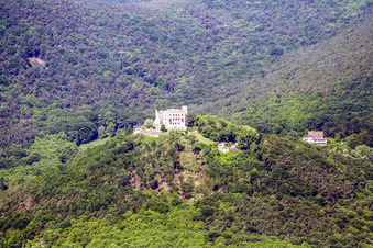 Vue aérienne de Château de Hambach à le quartier Hambach an der Weinstraße in Neustadt an der Weinstraße dans le département Rhénanie-Palatinat, Allemagne