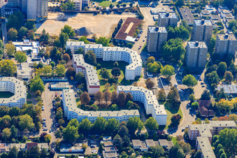 Vue aérienne de Anneau de Londres à le quartier Pfingstweide in Ludwigshafen am Rhein dans le département Rhénanie-Palatinat, Allemagne