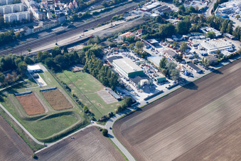 Vue aérienne de Finger Baustoffwerk GmbH à le quartier Oggersheim in Ludwigshafen am Rhein dans le département Rhénanie-Palatinat, Allemagne