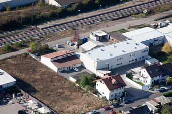 Vue aérienne de Systèmes d'isolation Stark GmbH à le quartier Bobenheim in Bobenheim-Roxheim dans le département Rhénanie-Palatinat, Allemagne
