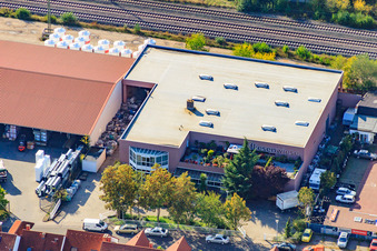 Vue aérienne de Prairie carrelée à le quartier Bobenheim in Bobenheim-Roxheim dans le département Rhénanie-Palatinat, Allemagne