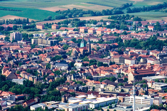 Vue aérienne de Centre-ville vu du nord-est à Landau in der Pfalz dans le département Rhénanie-Palatinat, Allemagne