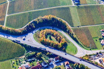 Vue aérienne de Sortie B10 Birkweiler, Siebeldingen à Birkweiler dans le département Rhénanie-Palatinat, Allemagne