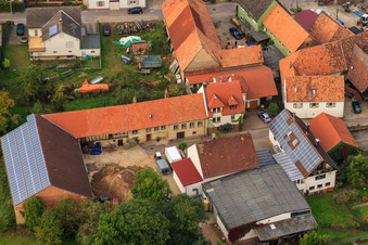 Photographie aérienne de Domaine viticole Gnägy à le quartier Rechtenbach in Schweigen-Rechtenbach dans le département Rhénanie-Palatinat, Allemagne