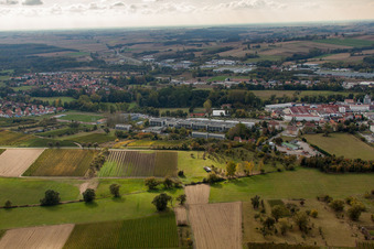 Vue aérienne de Lycée Stanislas à le quartier Altenstadt in Wissembourg dans le département Bas Rhin, France