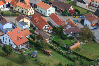 Vue oblique de Dans le Leisengarten à Minfeld dans le département Rhénanie-Palatinat, Allemagne