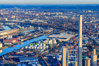 Centrale électrique EnBW à le quartier Daxlanden in Karlsruhe dans le département Bade-Wurtemberg, Allemagne hors des airs