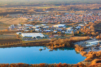 Vue aérienne de Zone industrielle Hagenbach depuis le sud à Hagenbach dans le département Rhénanie-Palatinat, Allemagne