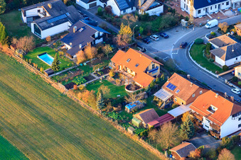 Enregistrement par drone de Anneau romain à Berg dans le département Rhénanie-Palatinat, Allemagne