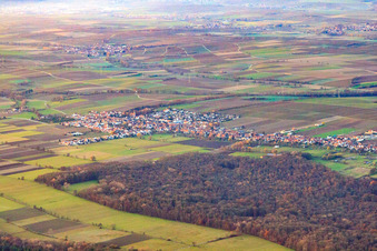 Photographie aérienne de Vue du village depuis le sud-est à Freckenfeld dans le département Rhénanie-Palatinat, Allemagne