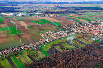 Photographie aérienne de Saarstrasse depuis le sud-ouest à Kandel dans le département Rhénanie-Palatinat, Allemagne