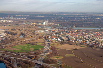 Vue aérienne de Intersection A65 avec B9 et B10 Wörther Trog depuis l'ouest à le quartier Maximiliansau in Wörth am Rhein dans le département Rhénanie-Palatinat, Allemagne