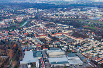 Vue aérienne de Du sud à Rastatt dans le département Bade-Wurtemberg, Allemagne