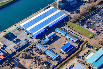 Vue aérienne de Nordbeckenstraße au port du Rhin avec CONTARGO et Rhenus Ports à le quartier Mühlburg in Karlsruhe dans le département Bade-Wurtemberg, Allemagne