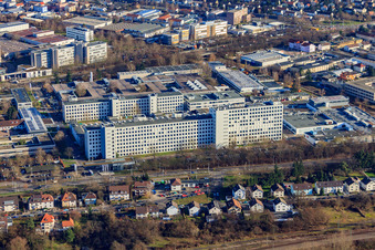 Vue oblique de Siemens AG, site de fabrication et de développement Karlsruhe à le quartier Knielingen in Karlsruhe dans le département Bade-Wurtemberg, Allemagne