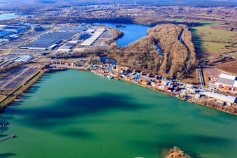 Vue oblique de Contargo Worth au port de Wörth à le quartier Maximiliansau in Wörth am Rhein dans le département Rhénanie-Palatinat, Allemagne