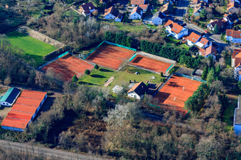 TC77 Jockgrim eV à Jockgrim dans le département Rhénanie-Palatinat, Allemagne d'un drone