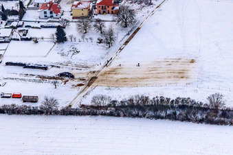 Vue aérienne de Courte piste de luge sur le Galgenberg en hiver lorsqu'il y a de la neige à Kandel dans le département Rhénanie-Palatinat, Allemagne