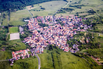 Vue aérienne de Du nord à le quartier Büchelberg in Wörth am Rhein dans le département Rhénanie-Palatinat, Allemagne