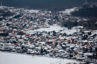 Quartier Schaidt in Wörth am Rhein dans le département Rhénanie-Palatinat, Allemagne d'un drone