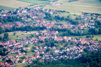 Vue aérienne de Scheibenhardt à Scheibenhard dans le département Bas Rhin, France