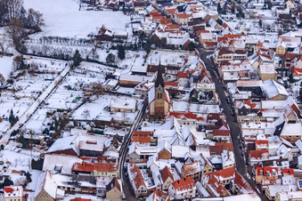 Photographie aérienne de Église Saint-Martin près de Snow à Steinweiler dans le département Rhénanie-Palatinat, Allemagne