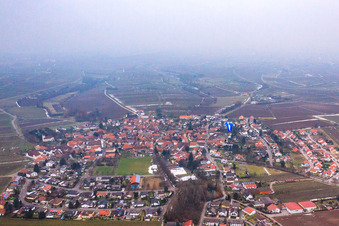 Photographie aérienne de Vue du village depuis l'ouest en hiver à le quartier Mörzheim in Landau in der Pfalz dans le département Rhénanie-Palatinat, Allemagne
